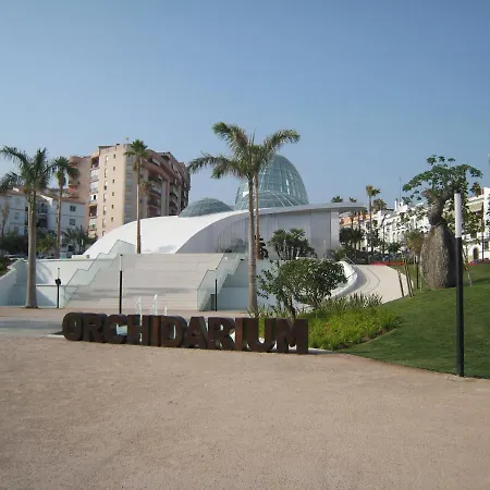 Holiday home Beautiful Townhouse Internet Air Con 5 Guests