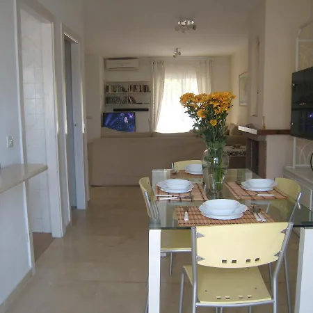 Beautiful Townhouse Internet Air Con 5 Guests Vakantiehuis *